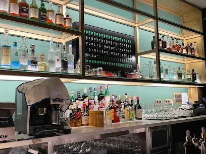 Shift Public House // Best Cocktails Madrid.