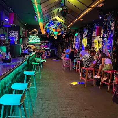 Calle 365 Discoteca y cócteles Madrid